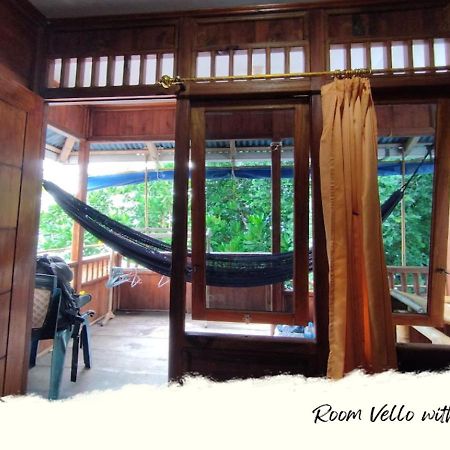 Heiner Homestay Bunaken Extérieur photo