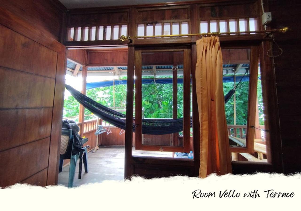 Heiner Homestay Bunaken Extérieur photo