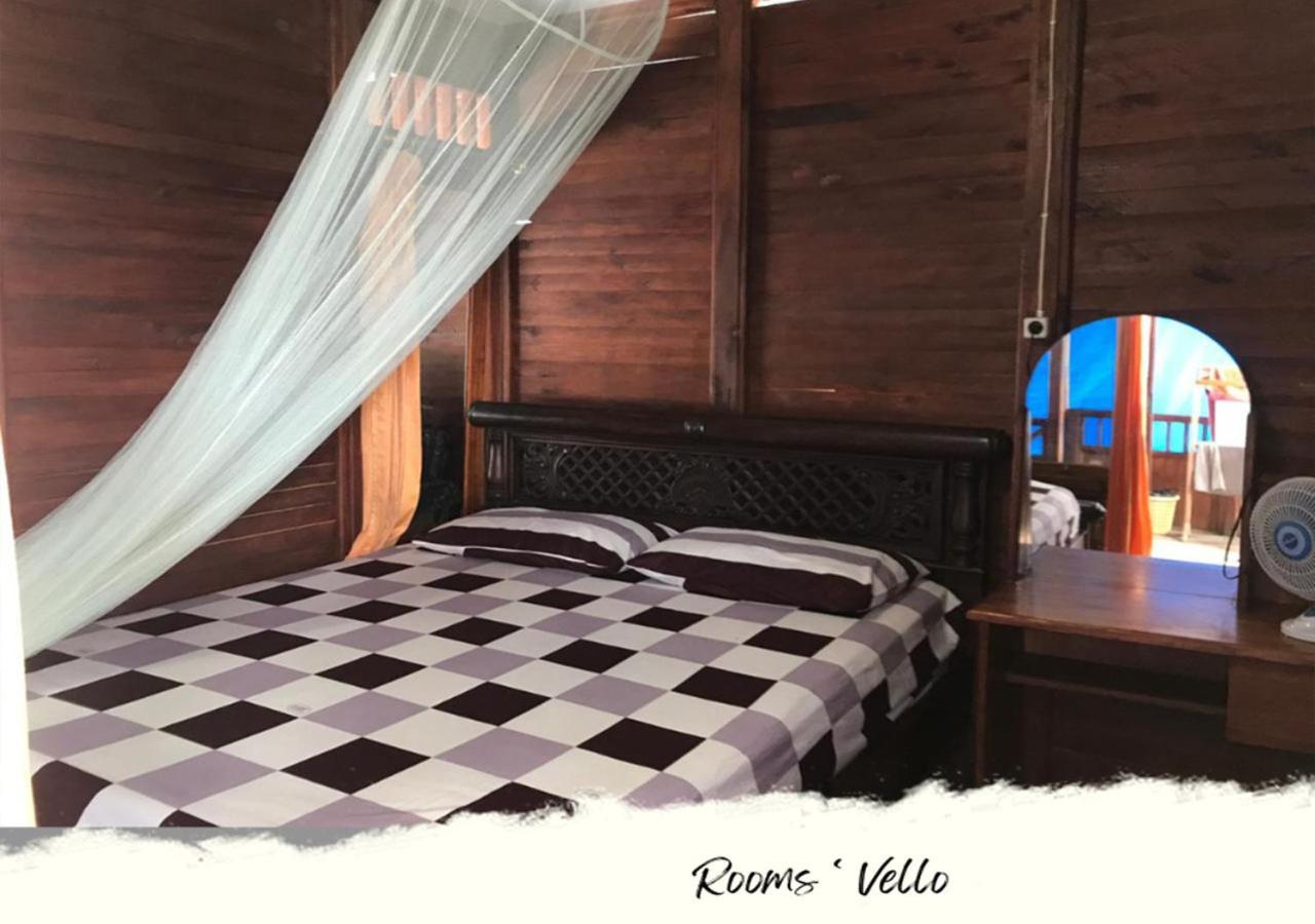 Heiner Homestay Bunaken Extérieur photo